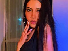 Lola_Stonner - female with brown hair and  small tits webcam at ImLive