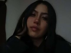 Lola_Stonner - female with brown hair and  small tits webcam at ImLive