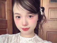 YangMie1 - female with black hair and  big tits webcam at ImLive