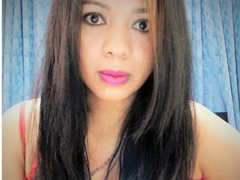 yesica100 - female with black hair and  small tits webcam at ImLive