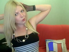 YouLucky - blond female with  big tits webcam at ImLive