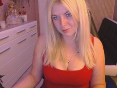 YouLucky - blond female with  big tits webcam at ImLive