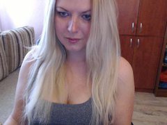 YouLucky - blond female with  big tits webcam at ImLive