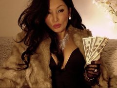 YourBelovedXXXX - female with black hair webcam at ImLive