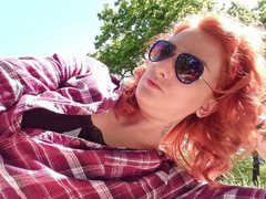 YourHighnesXxx - female with red hair webcam at ImLive