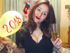 YourSweetLittleLady - female with brown hair and  big tits webcam at ImLive