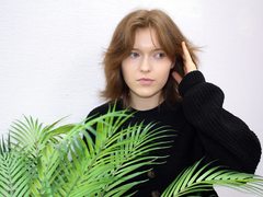 YukiPage from ImLive