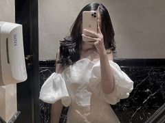 Yumi_Sexy - female webcam at ImLive