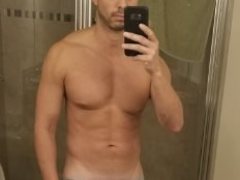 Yummydickmilk from ImLive