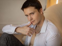 ZackHandsom - male webcam at LiveJasmin