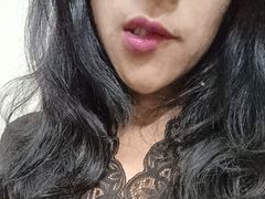 AakritiRajwanshi - female webcam at LiveJasmin