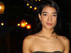 AbbyLoving - female with black hair and  big tits webcam at LiveJasmin