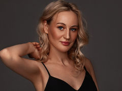 AbeyAmaze from LiveJasmin