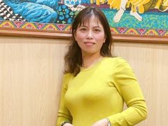 LindaJem - female with brown hair and  big tits webcam at LiveJasmin