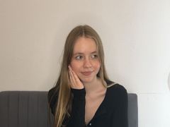 AbigailLee from LiveJasmin