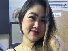 AbigailPent - female with black hair webcam at LiveJasmin