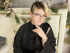 AbsiGlitch - blond female webcam at LiveJasmin