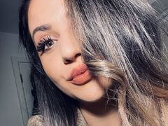 AdaMadison - female with  big tits webcam at LiveJasmin