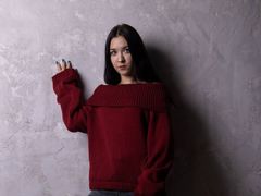 AdahFevig - female with brown hair webcam at LiveJasmin