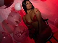 AdaraZaens from LiveJasmin