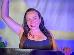 Adarahilton - female webcam at LiveJasmin