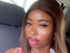 AmaraClarke - female with black hair webcam at LiveJasmin