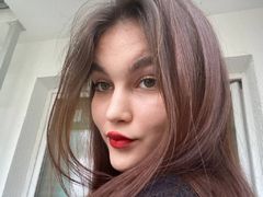 AdeleLunakom from LiveJasmin