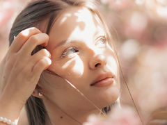 AdelinaKael - female with  small tits webcam at LiveJasmin
