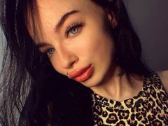 AdelineNoir from LiveJasmin