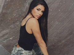 AdrianaSwat from LiveJasmin