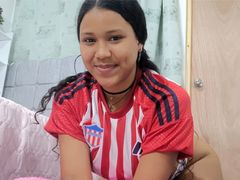 AdryQeen from LiveJasmin