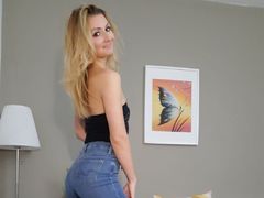 AeliaMuse from LiveJasmin