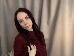 AfraGambell - female with brown hair webcam at LiveJasmin