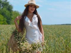 AgataArthars - female with black hair and  big tits webcam at LiveJasmin