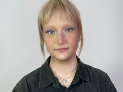 AgathaMainard from LiveJasmin