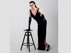 AgattaSmith - female with black hair webcam at LiveJasmin