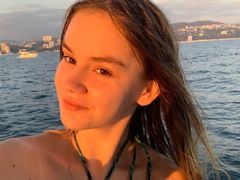 AgnesShy from LiveJasmin