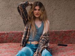 AgneseSarma from LiveJasmin