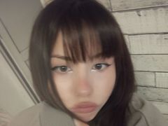 AimiBrown - female with brown hair webcam at LiveJasmin