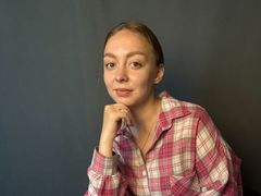 AinsleyBurge from LiveJasmin