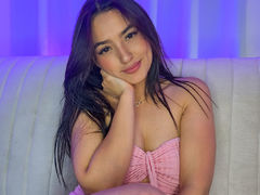 AlaiaHarper - female with black hair and  big tits webcam at LiveJasmin