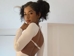AlannaDergen from LiveJasmin
