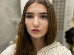 AlaynaRich from LiveJasmin