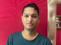AlbertGuedez - male webcam at LiveJasmin