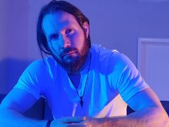 AlbinoAdonis from LiveJasmin