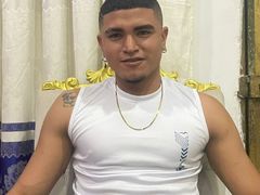 AldahirBrowns from LiveJasmin