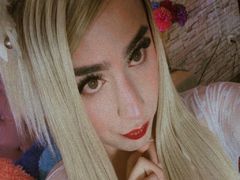 AlejaHill - blond shemale webcam at LiveJasmin