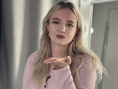 AleksaSmith from LiveJasmin