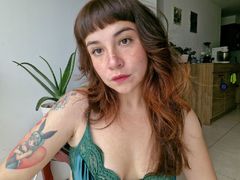 AlennaVolt - female with red hair webcam at LiveJasmin