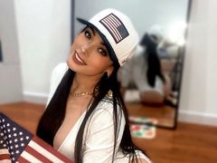 AleskaGrey - female with brown hair and  big tits webcam at LiveJasmin